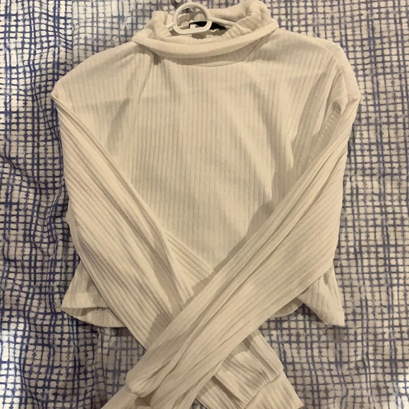 SHEIN long sleeved cropped turtleneck - Picture 2 of 2